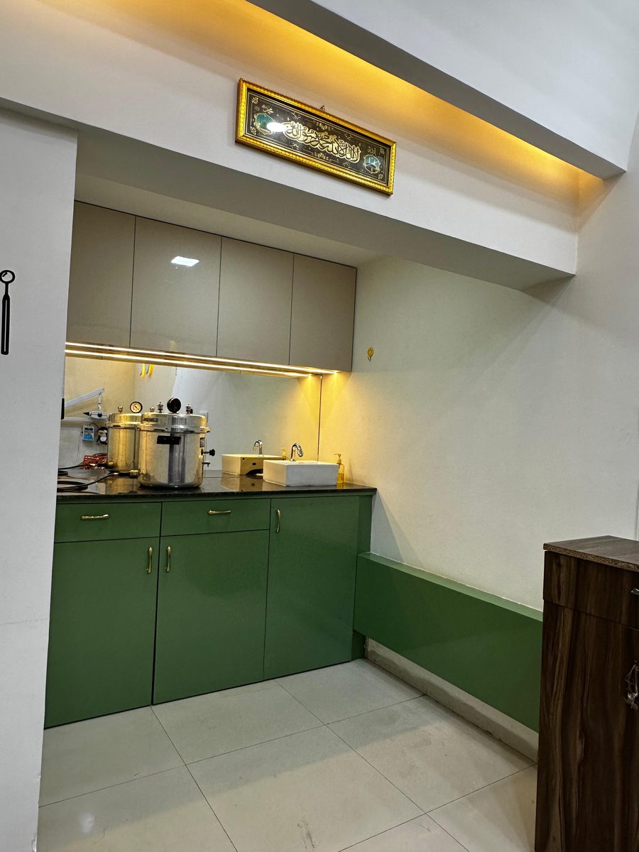 Minimal, hygienic dental clinic interior at Happy Tooth, Mohamadwadi, Pune